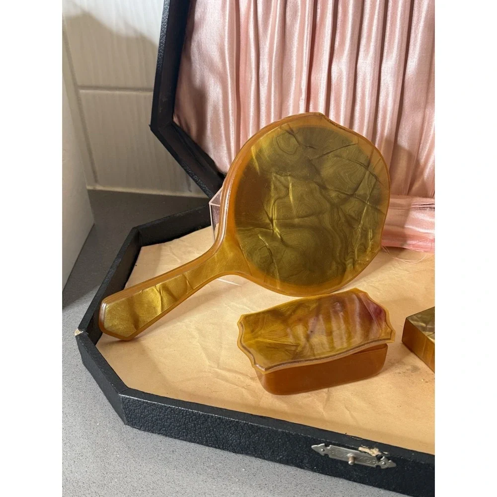 Vintage Bakelite (Tested) 8 Piece Art Deco Vanity Set 1930's with Original Case